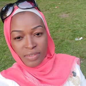 Meet your Posher, Sila